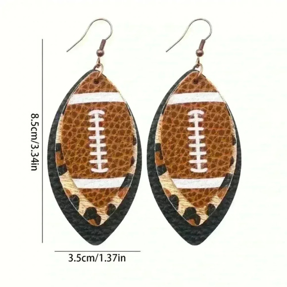 Vintage Elegant PU Leather Teardrop Earrings - Picture 4 of 4